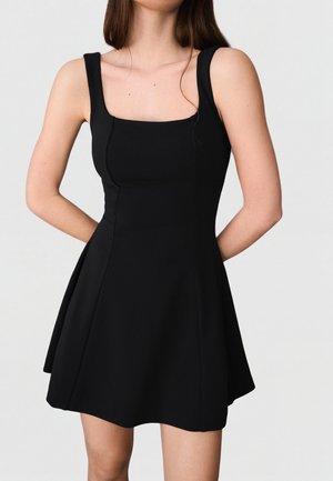 Bershka FLARED - Rochie de zi - black