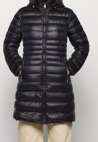 STUDIO ID Dunfrakker - black