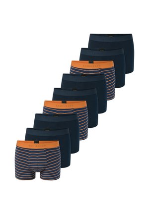 - Bokserki z krótkimi nogawkami