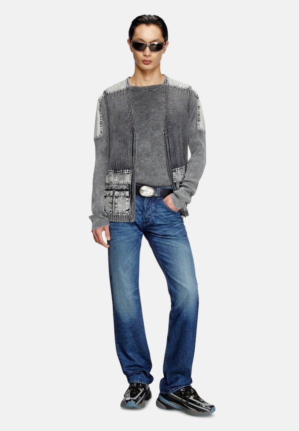 LARKEE - Straight leg jeans2