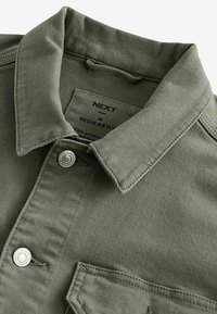 Next REGULAR FIT BUTTON UP - Spijkerjas - sage green