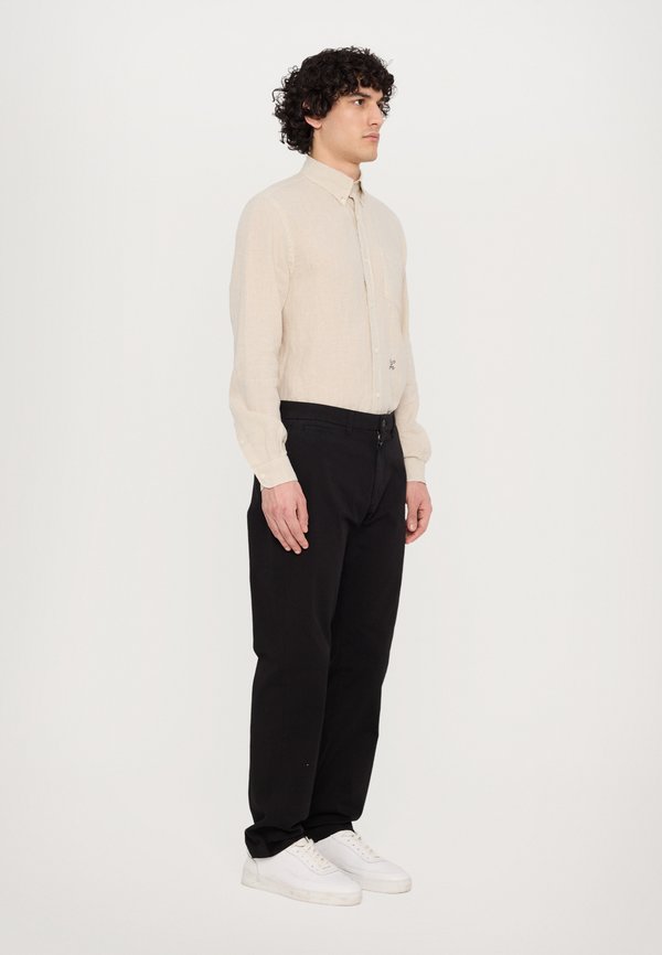 TACOMA TAPERED - Trousers2