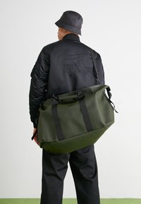 Unausgewählt, green
