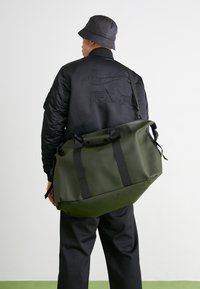 HILO WEEKEND BAG UNISEX - Weekender - green