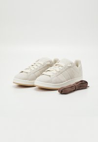 adidas Originals CAMPUS 00S UNISEX - Sapatilhas - alumina/off white/gum