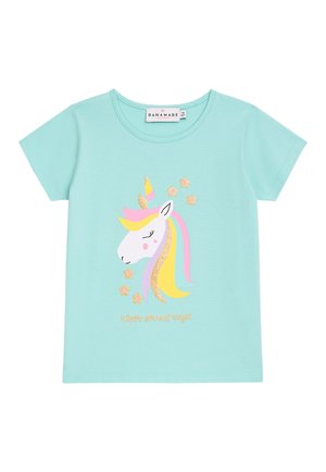 Hellblaues Baumwoll-T-Shirt mit kurzen Ärmeln, mit einem Einhorn-Design in Pink, Gold und Gelb sowie dem Text "where dreams begin".