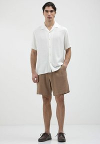 Calliope BERMUDA  - Shorts - beige