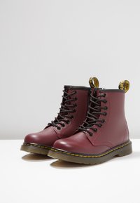 Dr. Martens 1460 J Softy - Botins de atacadores - cherry red