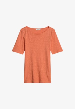 T-shirt met korte mouwen in koraaloranje met ronde hals en zachte textuur, plat getoond met licht schuin geplaatste mouwen.