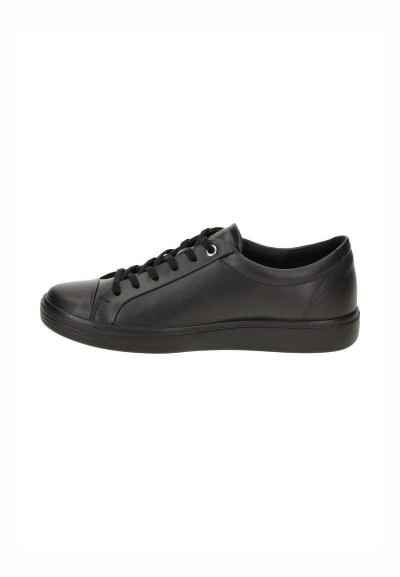 Black leather sneaker with a smooth finish, round toe, standard lacing, and flat rubber sole. Minimalist design, no visible logos.