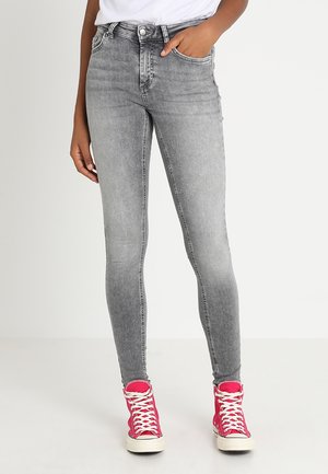 ONLBLUSH SKINNY - Calças de ganga de corte skinny - grey denim