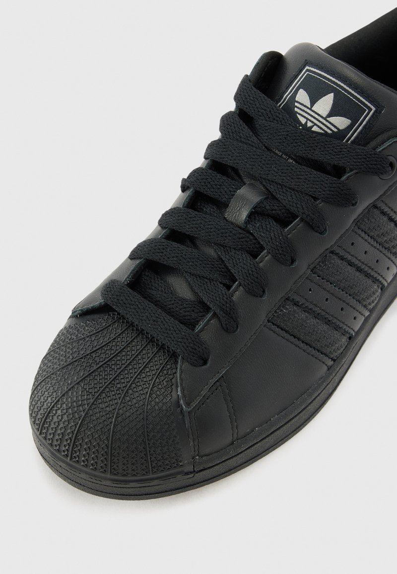 adidas gazelle silver green womens adidas Superstar ADV Skate Shoes