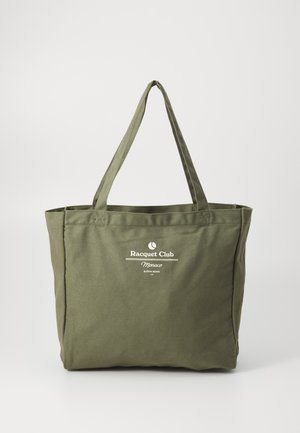 Zielona, oliwkowa torba materiałowa z dwoma solidnymi uchwytami, z białym tekstem logo na przedniej części. Prosty, prostokątny kształt bez dodatkowych zdobień.