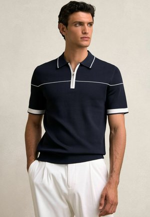 REGULAR FIT - BRADFORD HALF TIPPED - Polo - navy white