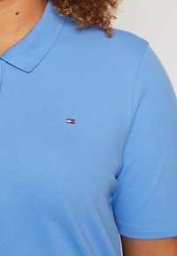 Tommy Hilfiger Curve Polosärk - blue spell