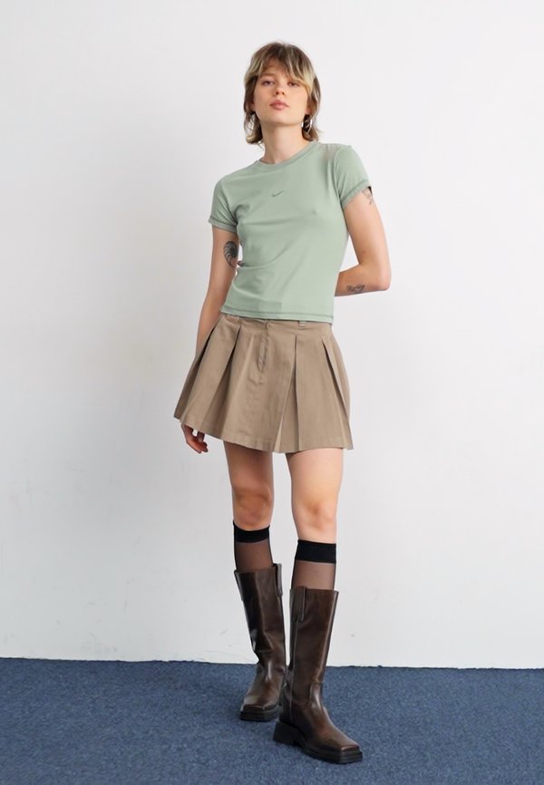 Basic T-shirt - jade horizon3