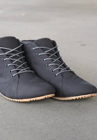 SORBAS '66 WARM ULTRALIGHT FLEX WATERRESISTANT - High-top trainers - schwarz