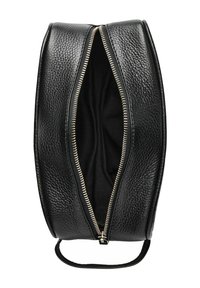 Zwarte leren tas met een gestructureerd oppervlak, voorzien van een gouden rits en een ruime zwarte stofinterieur. Inclusief een zijhandgreep om te dragen.