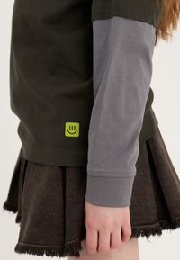 Yourturn Kids UNISEX - Pitkähihainen paita - dark grey/grey