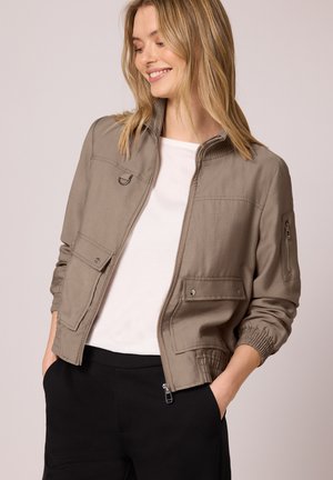 UTILITY - Bomberjacke - braun