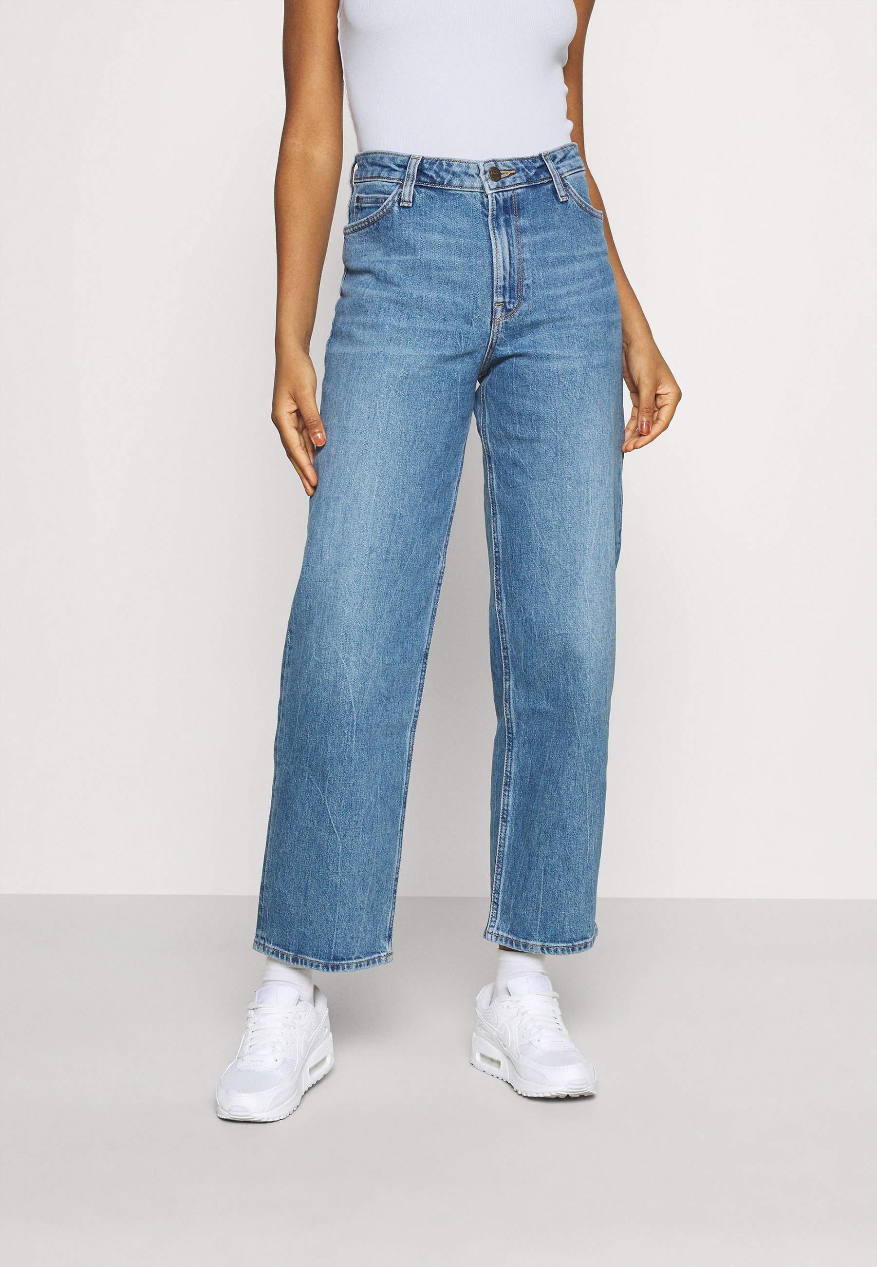 lee jeans wide leg