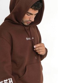Sixth June CREW - Jersey con capucha - dark brown
