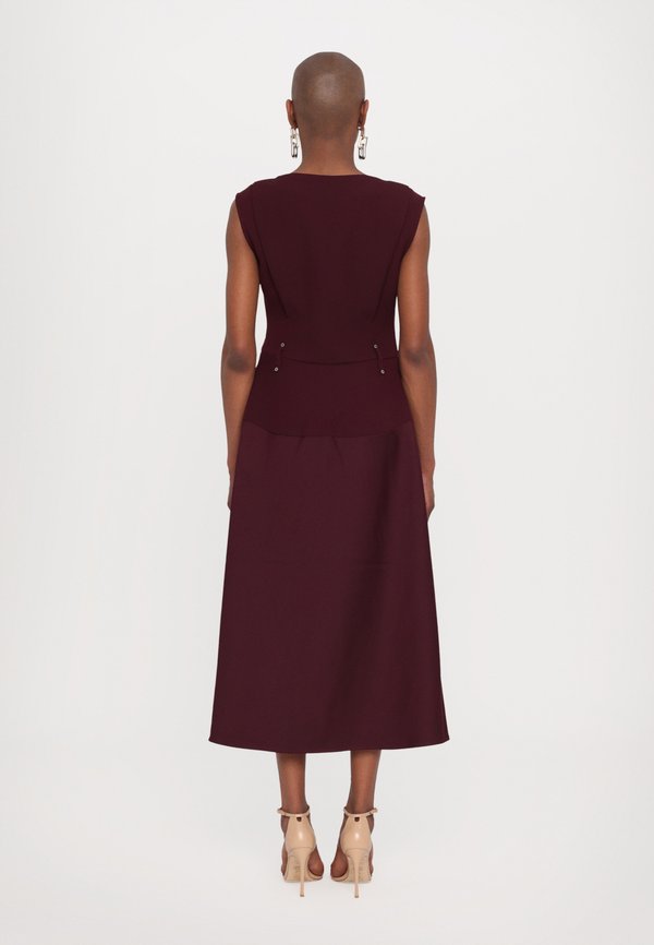 SLEEVELESS BOAT NECK MIDI DRESS - Cocktail dress / Party dress - aubergine2