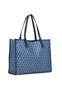 Sac à main rectangulaire bleu avec un motif en diamant, fabriqué en matériau durable, doté de poignées et de bordures en cuir marine, au design structuré.