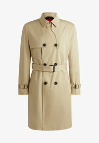 Ei valittu, open beige one