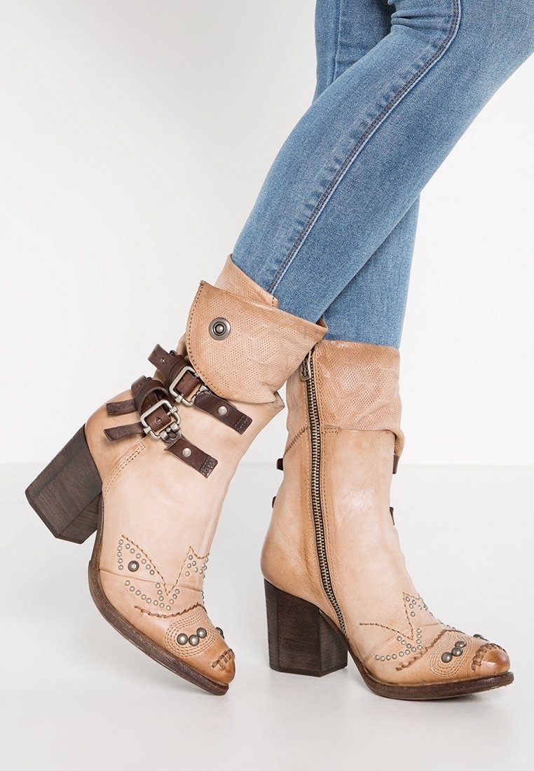 A.S.98 Cowboy- / Bikerboots - taupe