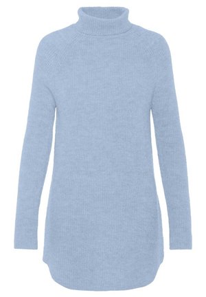 Pull en maille bleu clair à manches longues avec col roulé et ourlet légèrement arrondi, conçu pour la chaleur et le confort.
