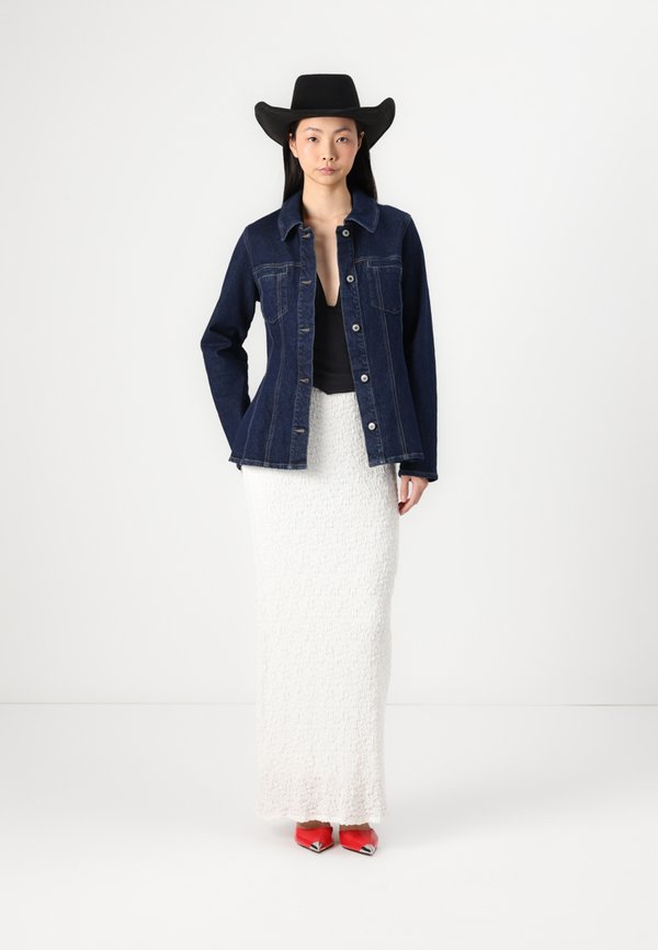 ONLELLE FITTED - Denim jacket2