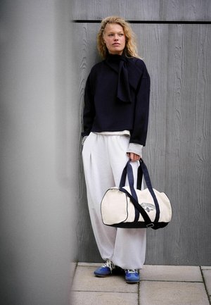 Self., REGULAR FIT - SWEATSHIRT WITH REMOVABLE SCARF - Sweatshirt - navy