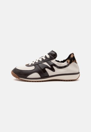 MICHAEL Michael Kors, COLT TRAINER - Маратонки - eggshell