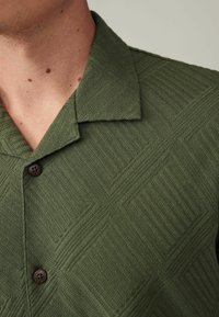 Next TEXTURED SHORT SLEEVE - Majica - green
