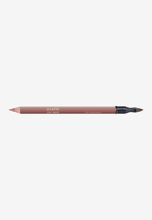 Crayon à lèvres Babor dans une teinte nude berry, avec un design en crayon en bois fin, une pointe effilée et une base noire pour une application facile.