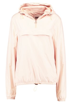 Helles rosa Pullover-Jacke aus wasserabweisendem Material. Mit Kapuze, halbem Reißverschluss vorne, elastischen Bündchen und verstellbarem Kordelzug am Saum.