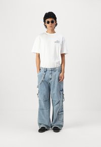 Only & Sons ONSDANN STRING LOOSE FIT DENIM - Radničke traperice - light blue denim