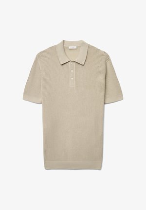 Beiges kurzärmliges Strick-Poloshirt mit strukturiertem Muster, Drei-Knopf-Leiste, klassischem Kragen sowie gerippten Bündchen und Saum.