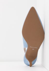 Brenda Zaro Klasické lodičky - light blue