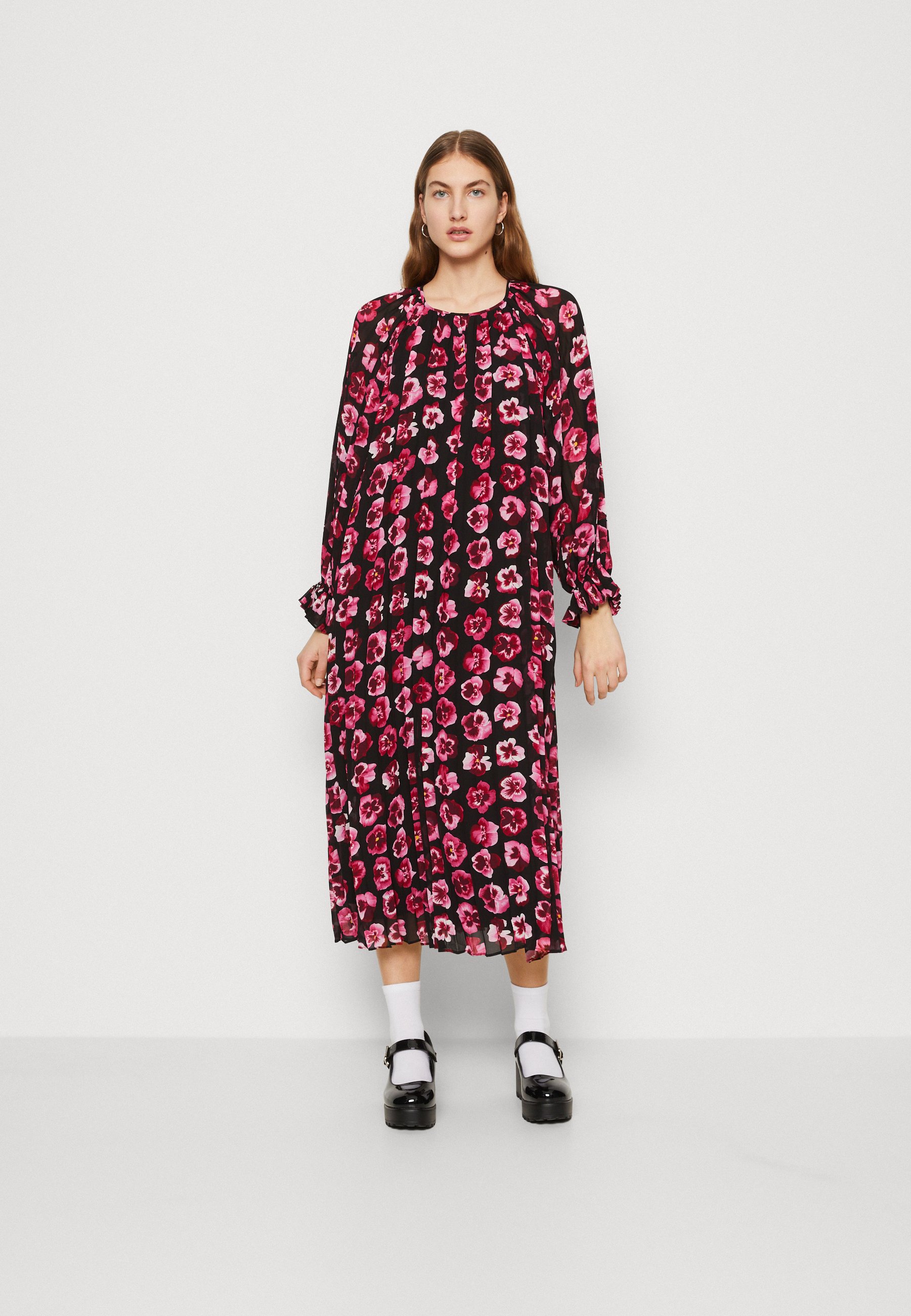 black monika midi dress Jluxlabel Monika One-shoulder Long Sleeve Midi Dress In Black