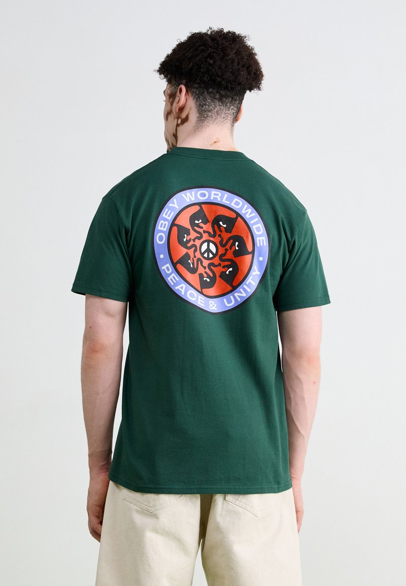 Obey Clothing PEACE WHEEL - Print T-shirt - forest green