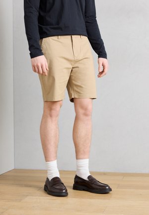 CORE STUART  - Šortky - sand