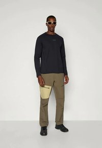 Salomon TRACKLINE TEE - Hosszú ujjú felső - deep black