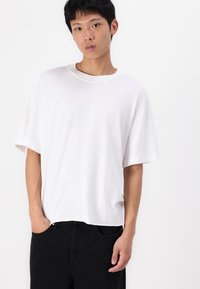 Only & Sons ONSFADE LOOSE BOX - Loose-jeans - washed black