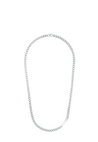 Collar de cadena de metal plateado con eslabones entrelazados, textura suave y detalles de un cierre seguro.