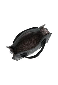 Sac fourre-tout noir texturé avec doubles poignées noires, comportant un intérieur rose à motifs. Comprend une fermeture éclair et une forme unique.