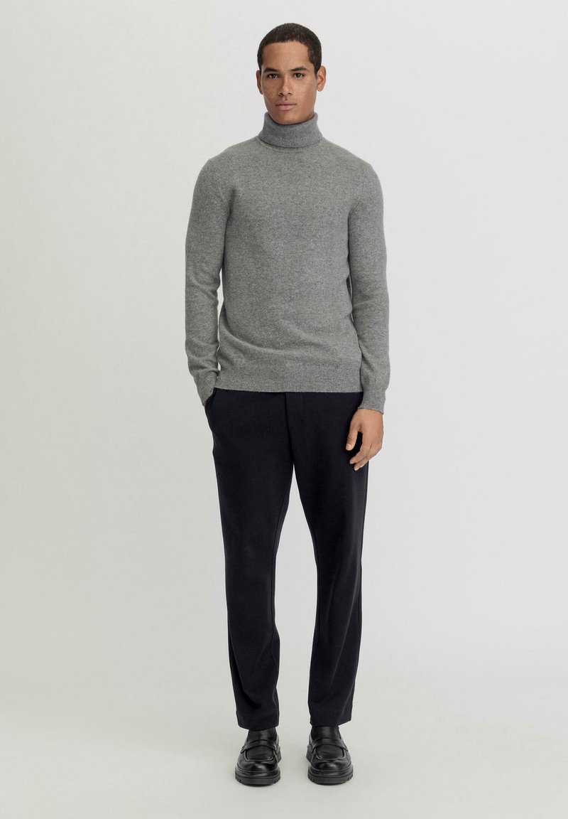 hessnatur SMART RELAXED - Chino - schwarz