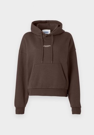 Καφέ κοντό hoodie με μπροστινή τσέπη και εκτύπωση "JJXX STUDIO" σε λευκό στην περιοχή του στήθους, διαθέτοντας κουκούλα με κορδόνι και ριμπ μανσέτες.