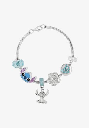 Bracelet en argent avec des charms en émail coloré et des accents en cristal. Les charms incluent une fleur turquoise, une figure bleue et un cœur avec des gemmes.